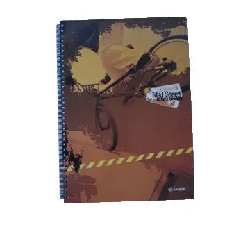 Caderno espiral A5 quadriculado Ambar Mad Speed com 120 folhas, capa resistente e linhas para anotações organizadas.