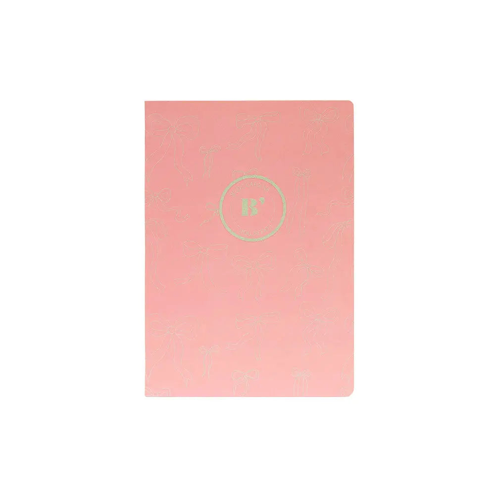 Caderno agrafado A5 pautado Rosa LACES da marca Ancor com 48 folhas, ideal para anotações e estudos.