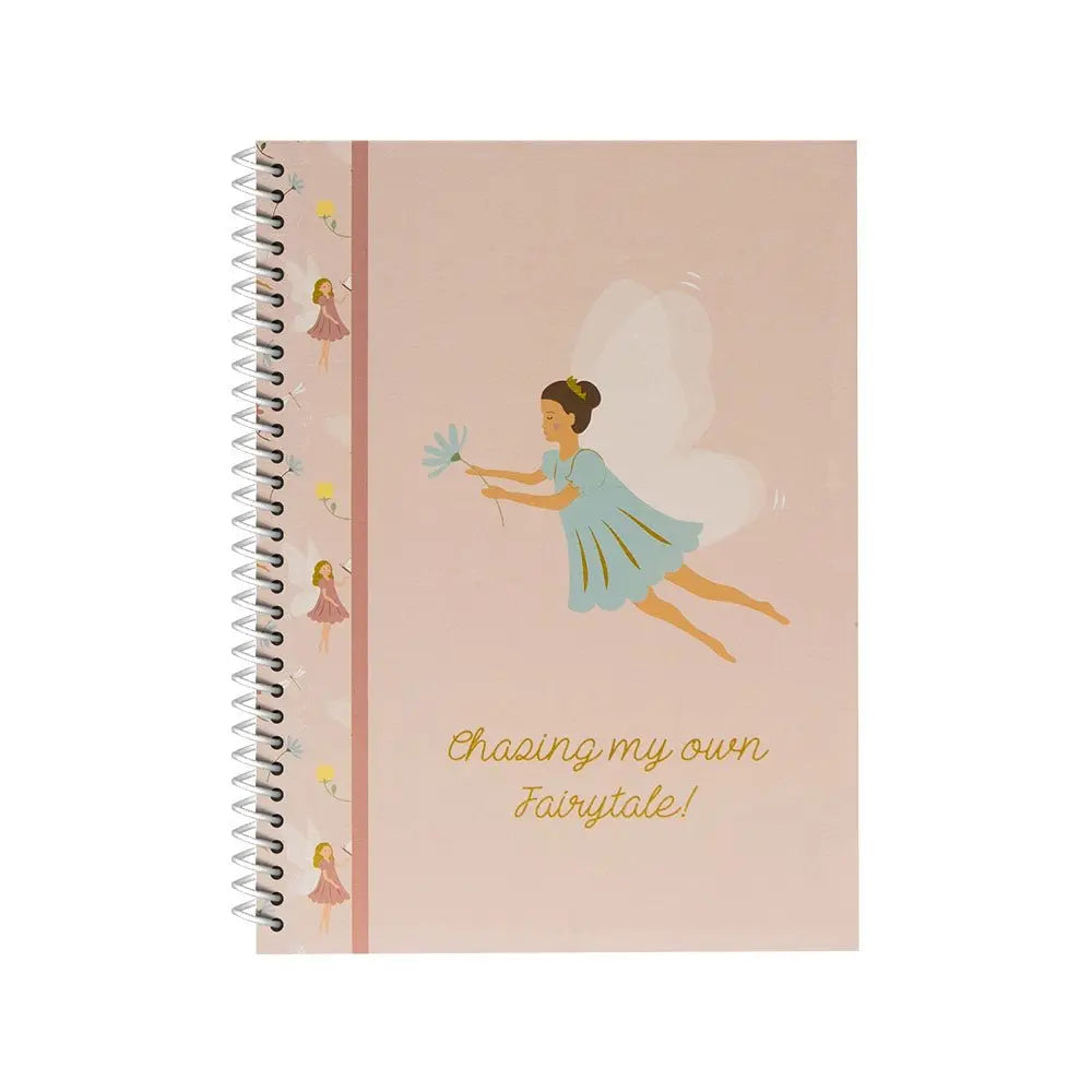 Caderno espiral A4 quadriculado Fairies Rose da marca Ancor com 80 folhas, capa decorada com motivos de fadas rosas.