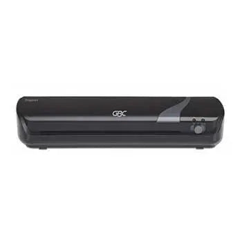 Plastificadora A4 GBC Inspire+ 75mic quente preta, oferece proteção e alta qualidade na plastificação de documentos.