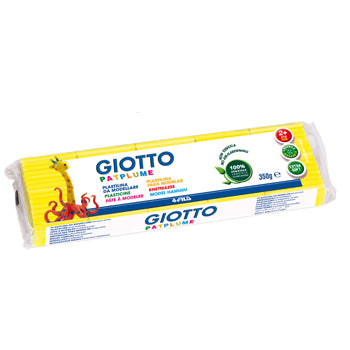 Plasticina amarela Giotto Patplume 350g para modelagem criativa, mostrada na embalagem e massa de modelar.