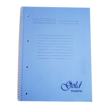 Caderno espiral A4 pautado da Neutral, capa de plástico PP colorida, aberto mostrando páginas pautadas e capa colorida.
