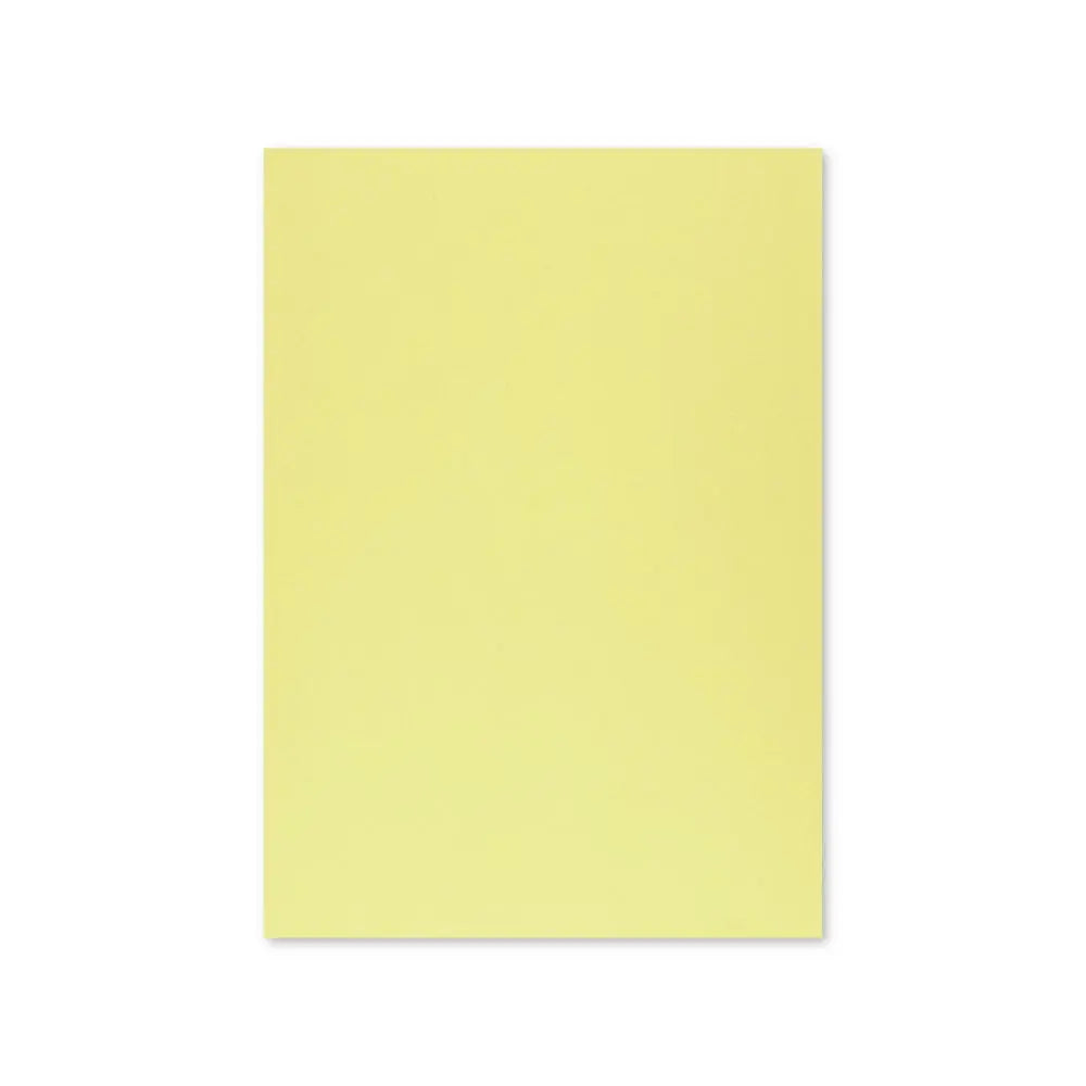 Cartolina A4 Amarelo Suave Neutral, 250g, 125 folhas para artesanato, papel resistente para projetos criativos e decorativos.