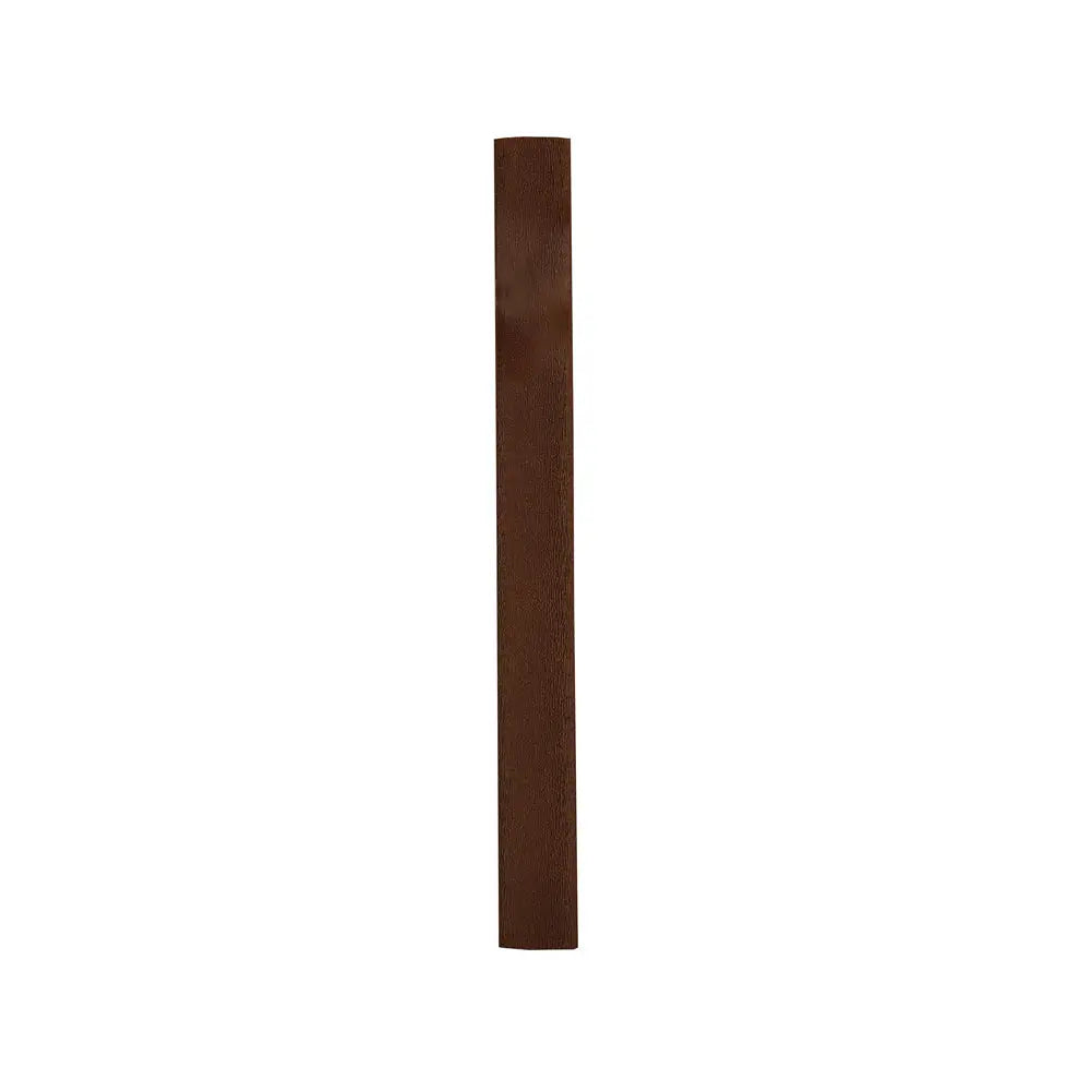 Rolo de papel crepe castanho da Neutral, 50x250cm, usado para decoração e artes, com papel crepe de cor marrom.