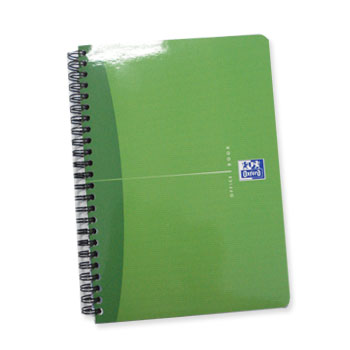 Caderno espiral A5 pautado Oxford Office Book com 90 folhas, capa resistente e páginas lined para anotações.