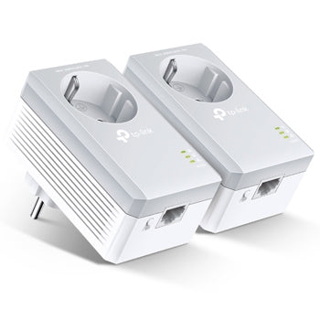 Kit de 2 adaptadores PowerLine TP-Link, velocidade 600Mbps, RJ45 pass-through para conexão de rede Ethernet rápida.