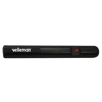 Ponteiro laser ABS 1mW Classe 2 da Velleman, apresentador com laser de alta precisão e segurança, em uso na apresentação.