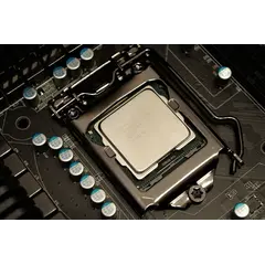 CPU/ Xeon 6747P  48 Core, 2.70 GHz, Tray