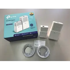 TP-LINK AV1000 Gigabit Passthrough Powerline Starter Kit