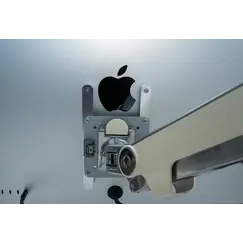APPLE Studio Display Standard glass VESA mount adapter Stand not included