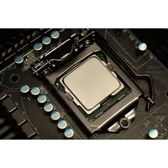 CPU/ Xeon 6747P  48 Core, 2.70 GHz, Tray