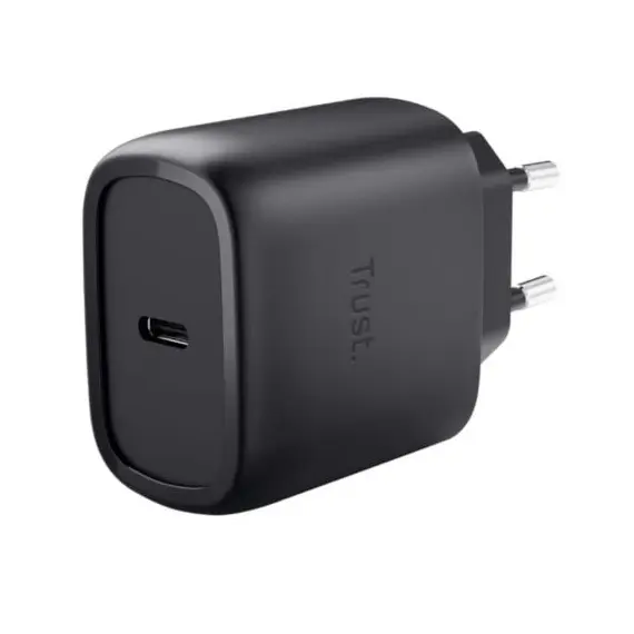 TRUST MAXO Universal USB-C 45 Watt GAN Power Supply Apple PC 1 Port + Cable Black