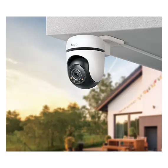 TP-LINK Outdoor Pan/Tilt Security Wi-Fi Camera