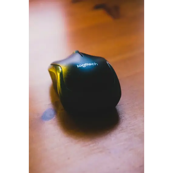 Logitech M325s - Rato - destros e canhotos - óptico - 5 botões - sem fios - 2.4 GHz - receptor sem fio USB - cinza escuro